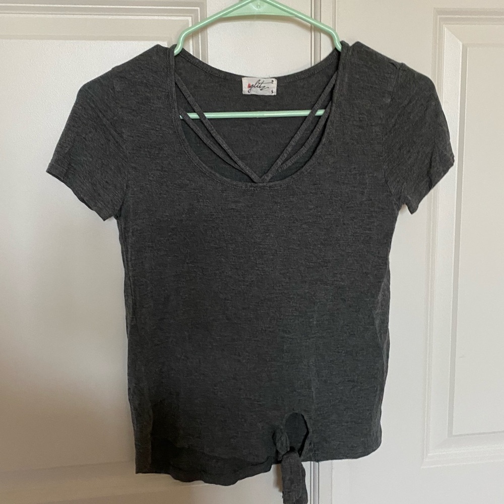 tshirt with crosses in front